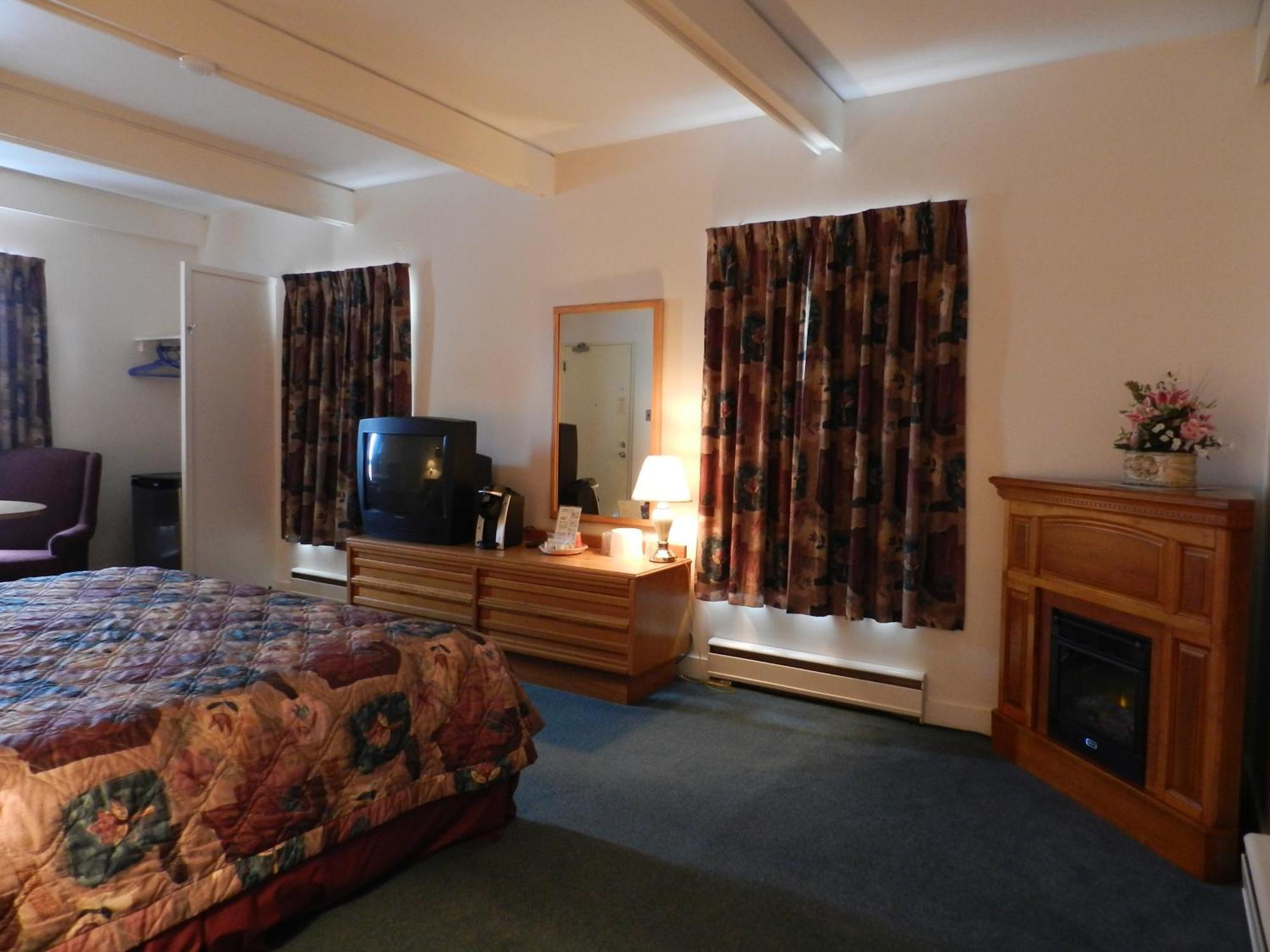 Motel Kings Near The Falls 3*