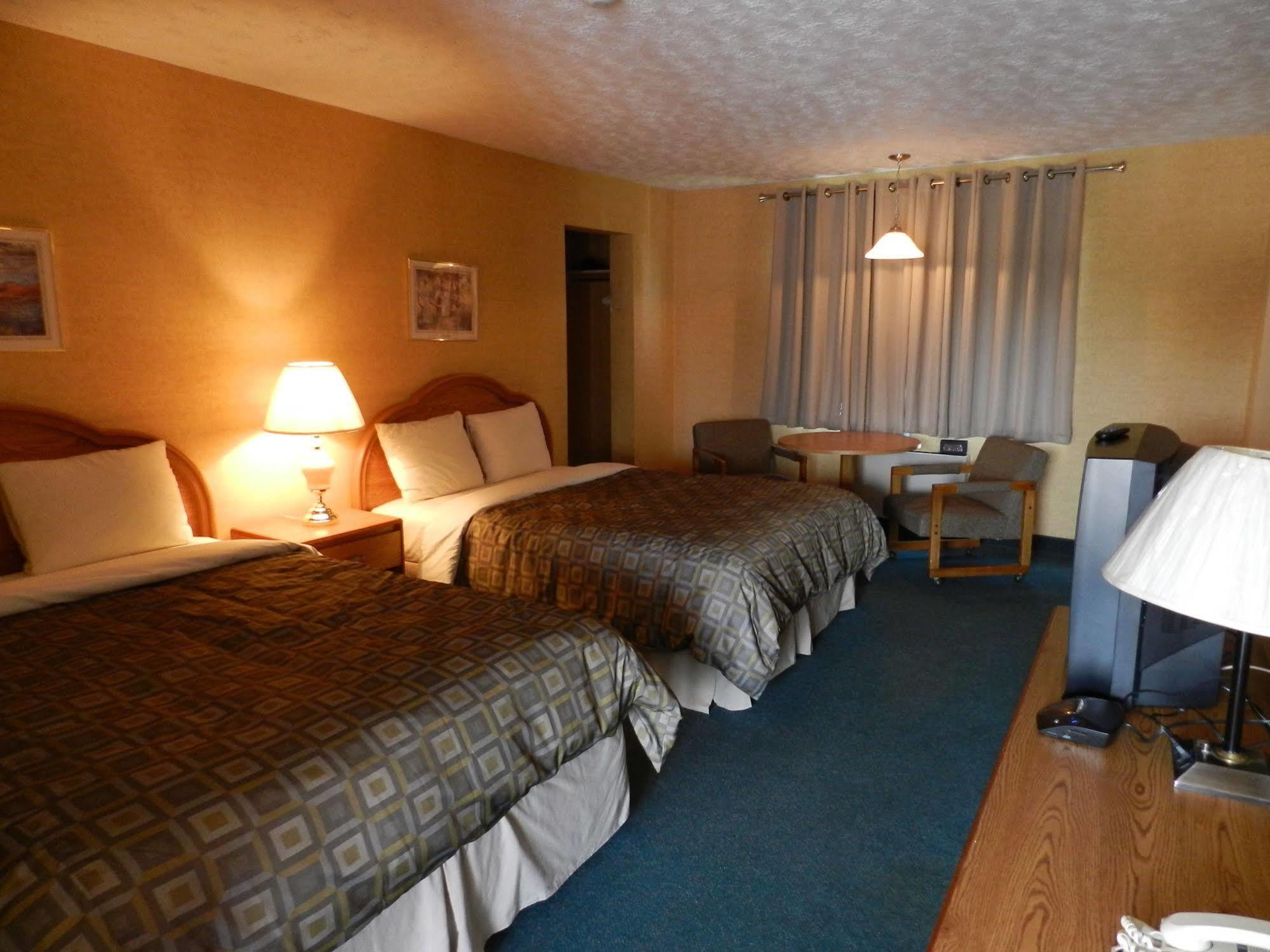 Motel Kings Near The Falls 3*